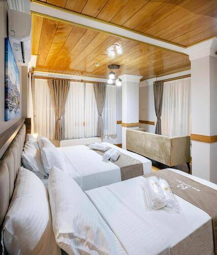 Home Quality Hotel