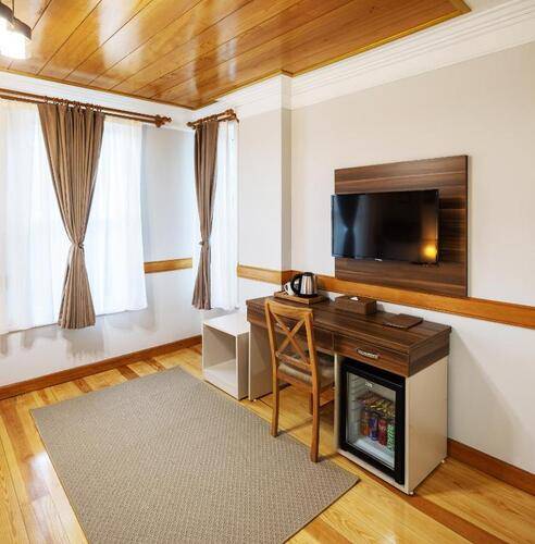 Home Quality Hotel
