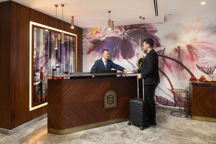 Отель Ess Boutiquel