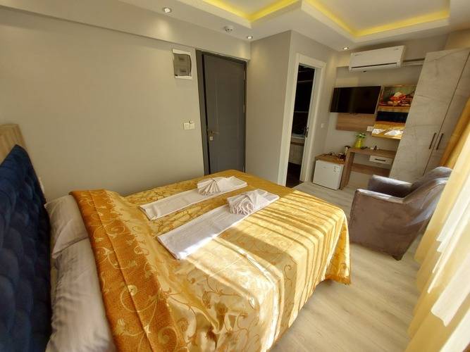 Peker Hotel