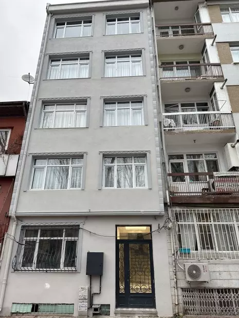 Апартаменты H&L Suites
