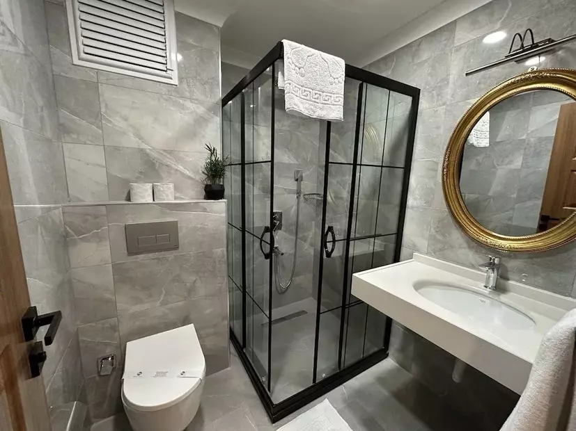 Апартаменты H&L Suites
