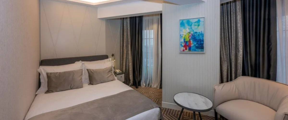 Baver Hotel
