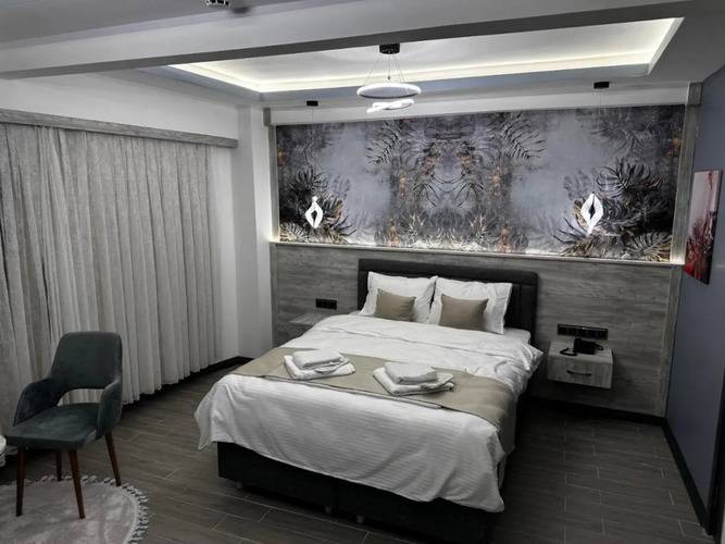 Blue Moonrise Hotel