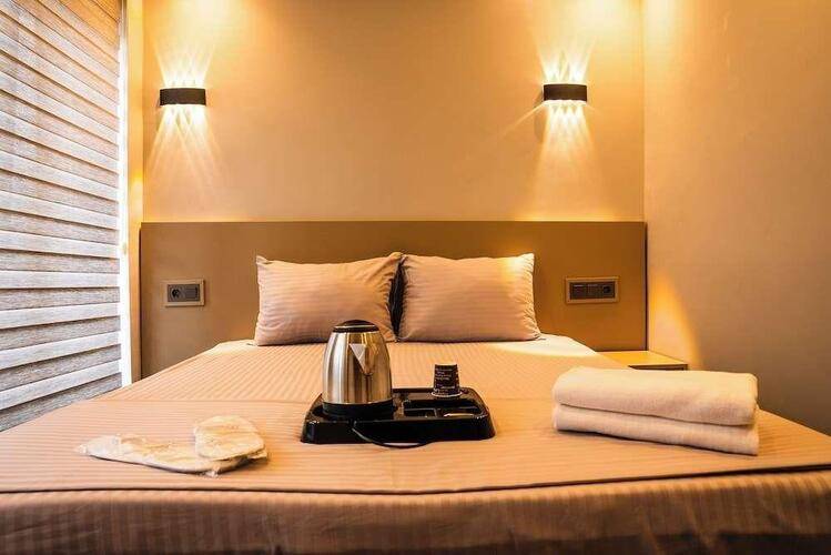 Ck Palace Hotel