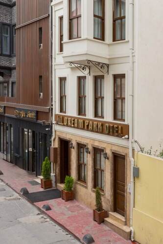 Dream Park Otel