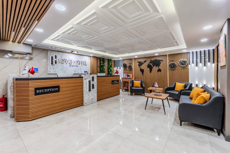 Отель Roys Hotel & Suites
