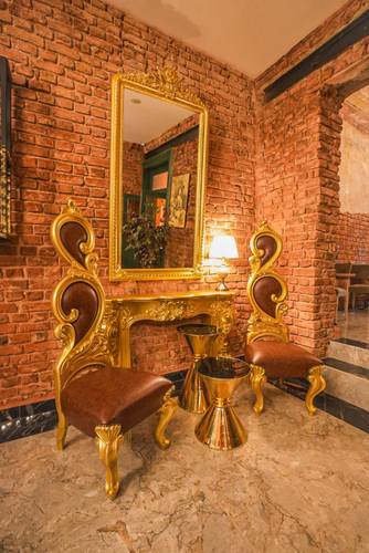 Отель Aria Palace