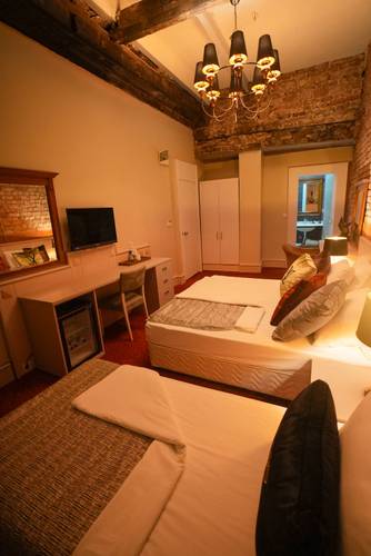 Отель Aria Palace