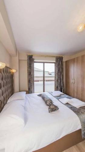 Lavin Hotel & Suites