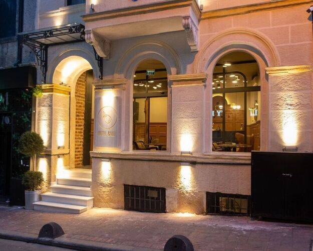 Balo Suite Hotel