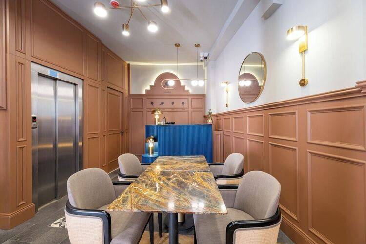 Balo Suite Hotel