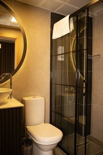 Mahall Hotel