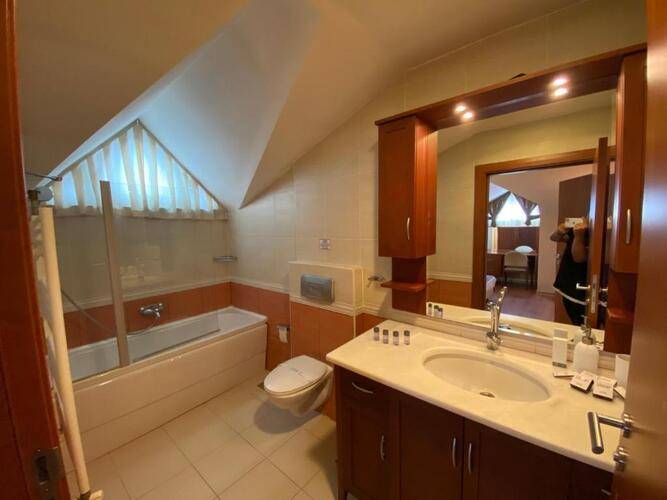 Triada Hotel Gayrettepe