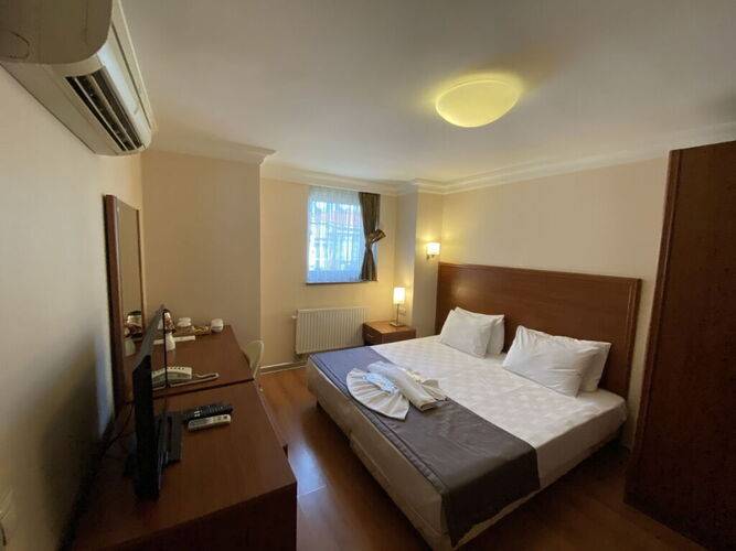 Triada Hotel Gayrettepe