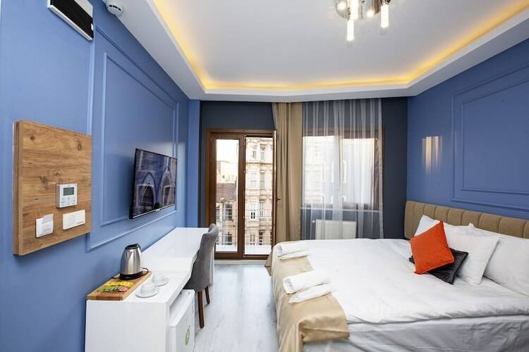 Бутик-Отель Taksim Leon's Hotel Cafe & Spa