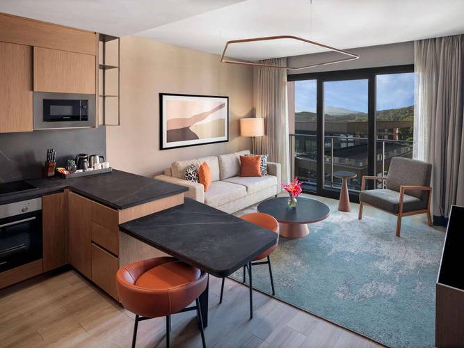 Mövenpick Living Istanbul Saklivadi