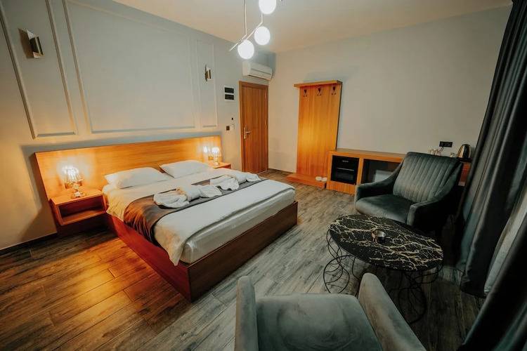 Grand Quars Hotel