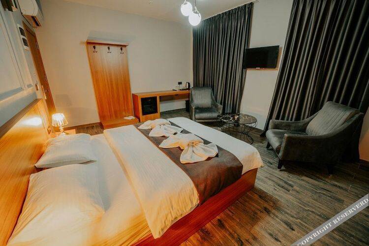 Grand Quars Hotel