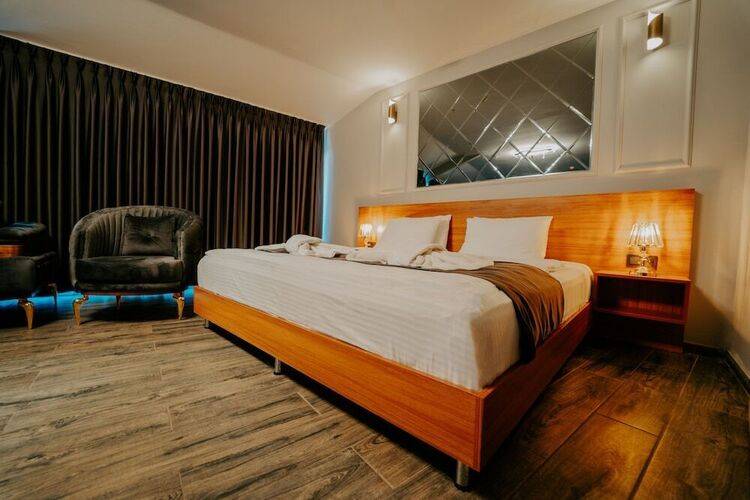 Grand Quars Hotel