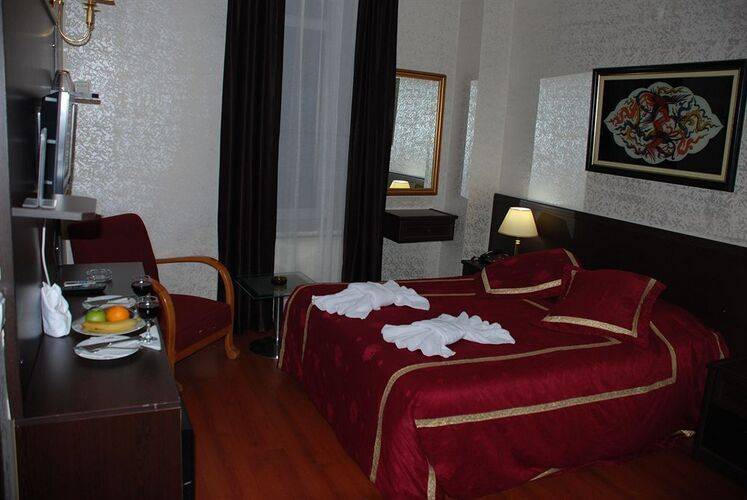 Ethnica Hotel Old City