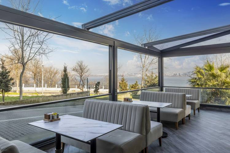 Ezkar Bathonea Art İstanbul