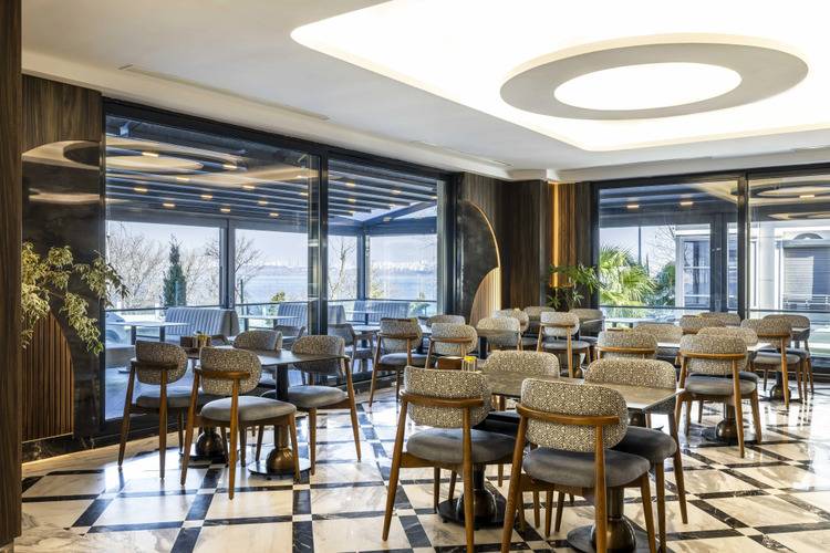 Ezkar Bathonea Art İstanbul