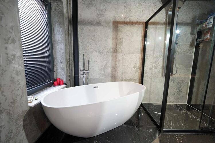 Monev Istanbul