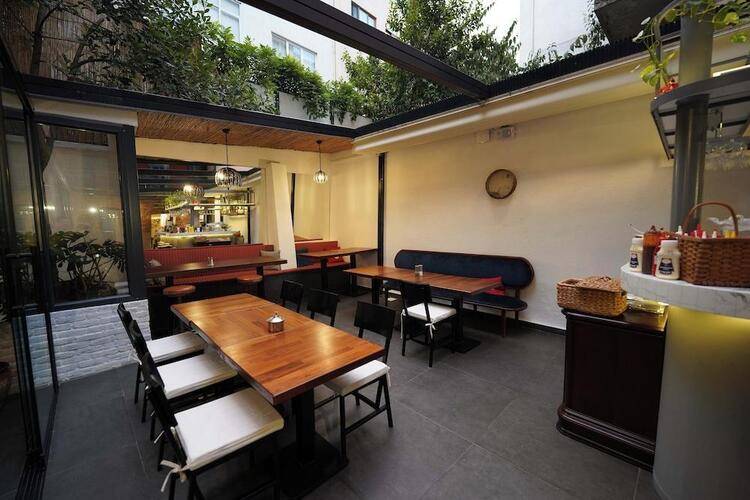 Monev Istanbul