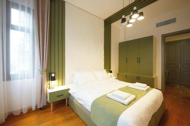 Monev Istanbul