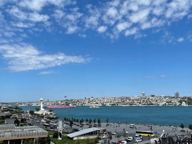 Askadar May Hotel