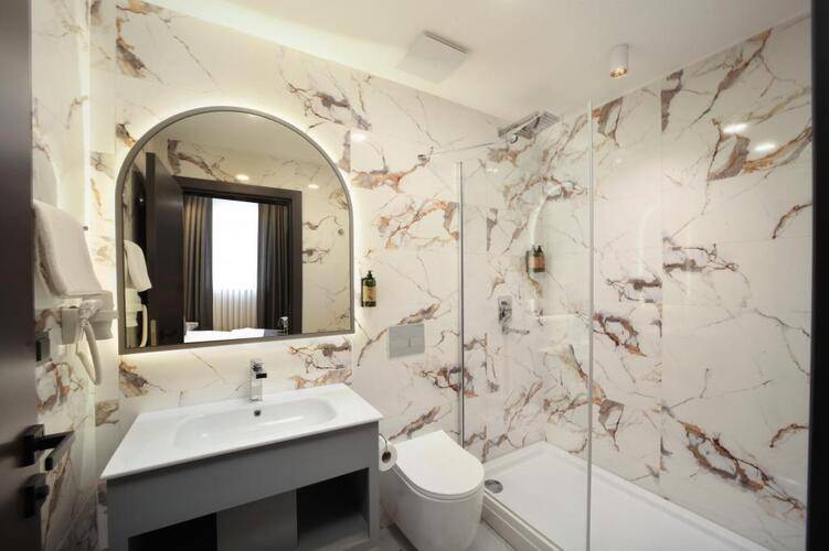 Second Suit Hotel Bakirkoy