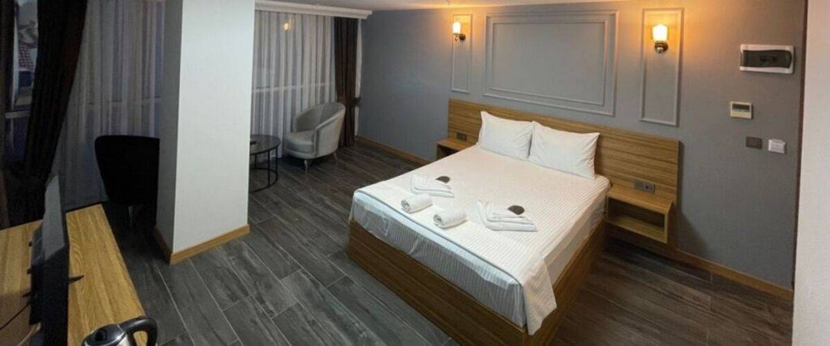 Waves Hotel