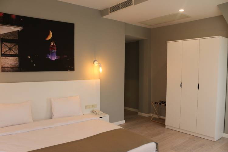 Отель Li Hotel Pera