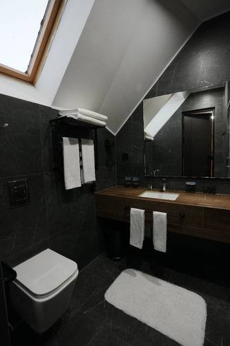 Park Lane Hotel