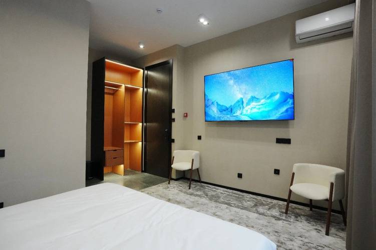Park Lane Hotel