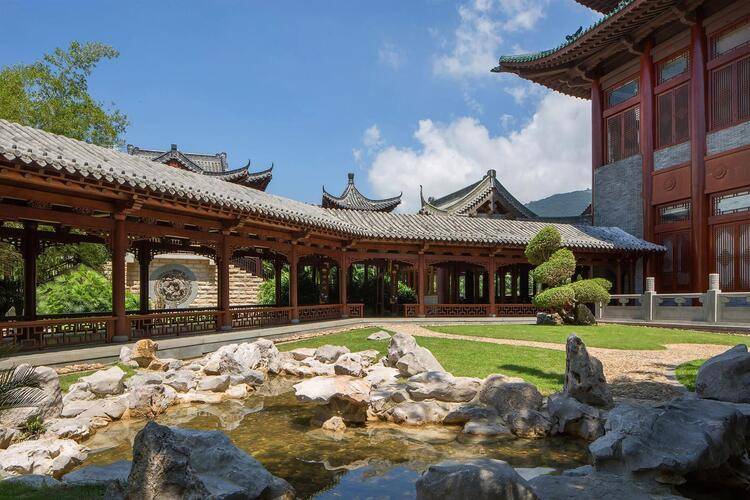 Grand Mercure Sanya Yalong Bay