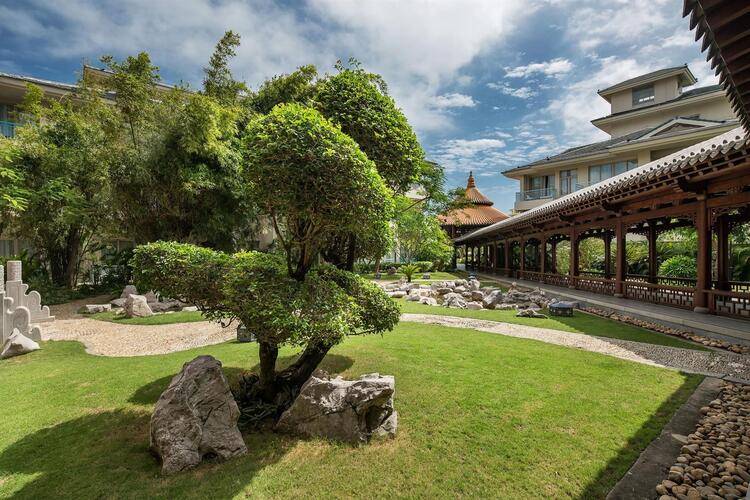 Grand Mercure Sanya Yalong Bay