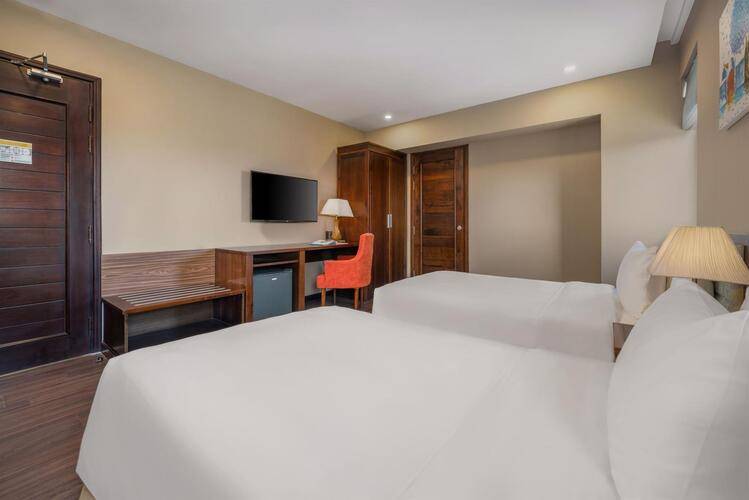 Yarra Ocean Suites Da Nang Hotel