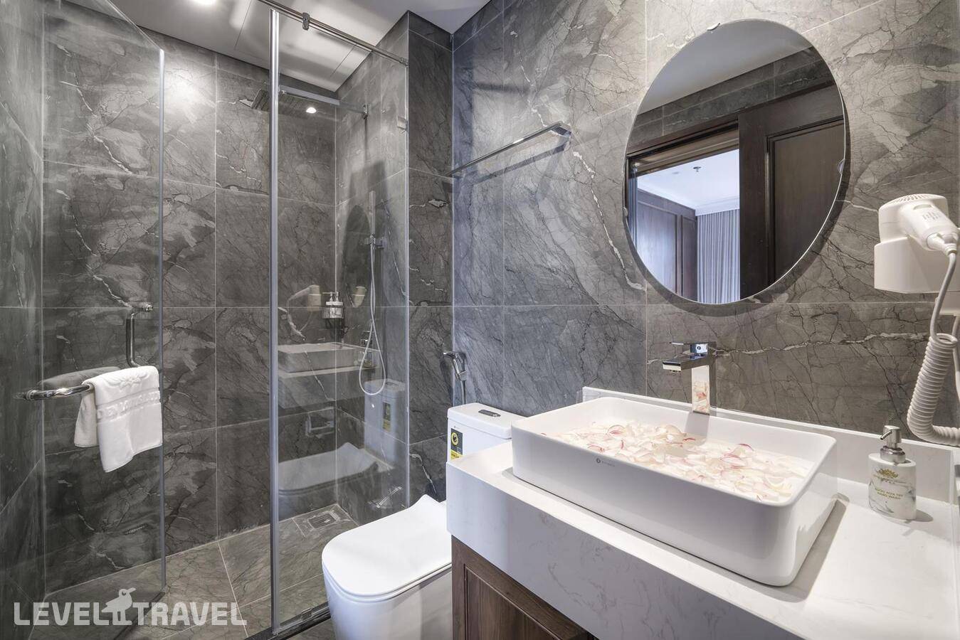 фотографии отеля Golden Lotus Luxury Hotel в Вьетнам(Дананг) - фото №18