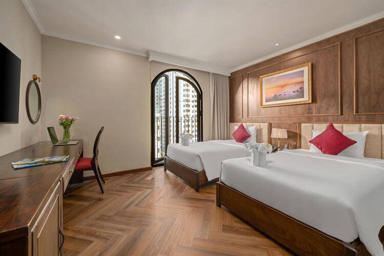 Golden Lotus Luxury Hotel