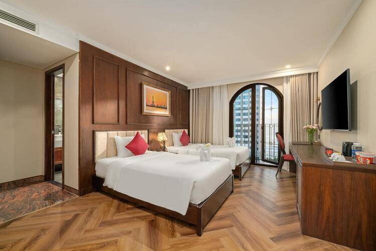 Golden Lotus Luxury Hotel