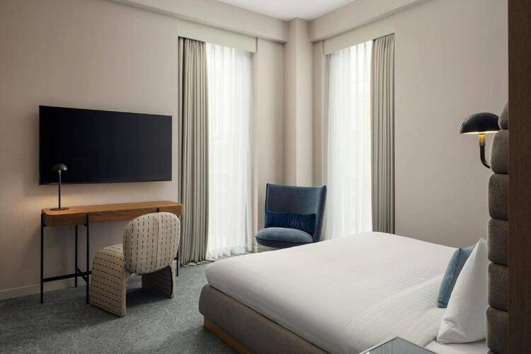 Courtyard By Marriott