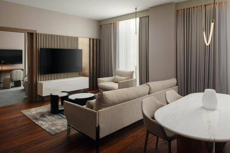 Courtyard By Marriott