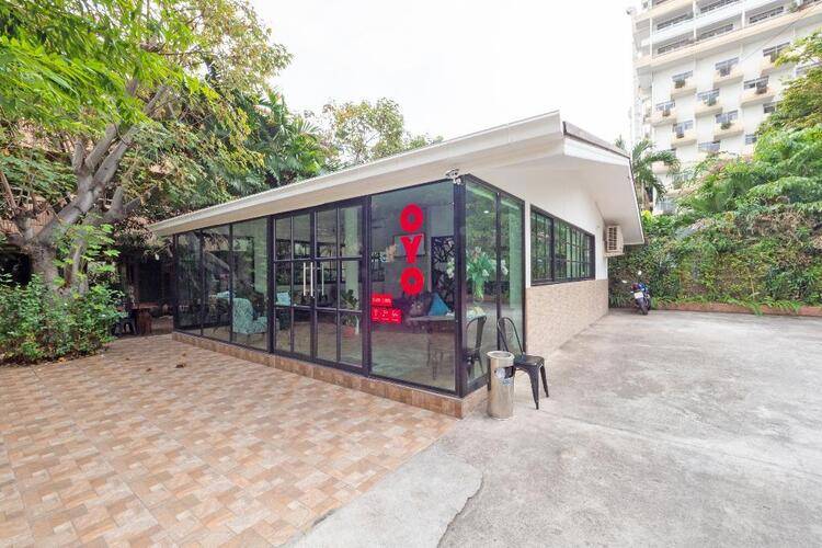 Oyo 75379 Sabai Living Pattaya