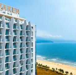 $item['hotel']['name']