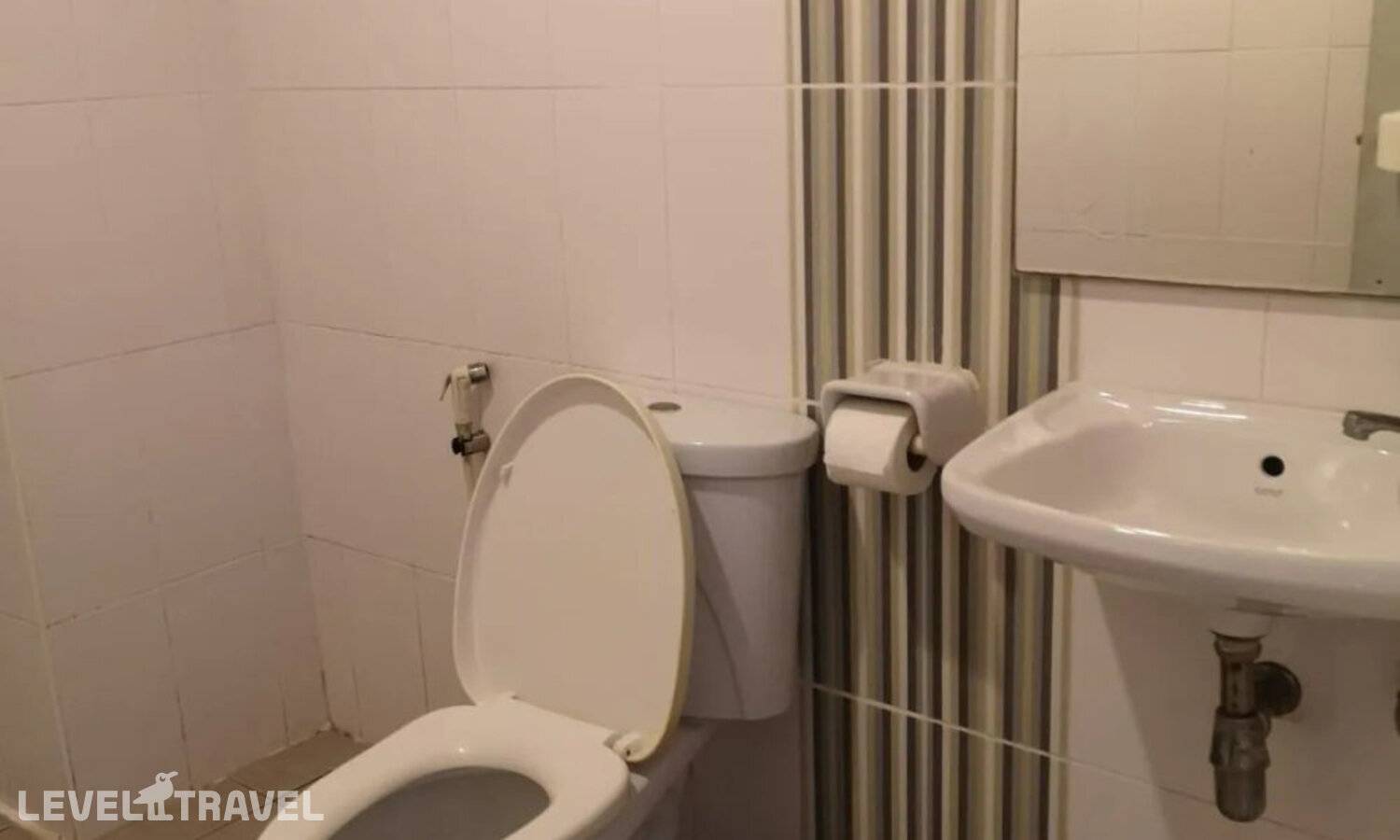 фотографии отеля Oyo 75414 Kjs Pattaya​ в Таиланд(Центральная Паттайя) - фото №7