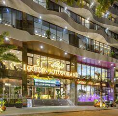 $item['hotel']['name']
