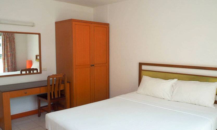 Eastiny Bella Vista Hotel By Zuzu