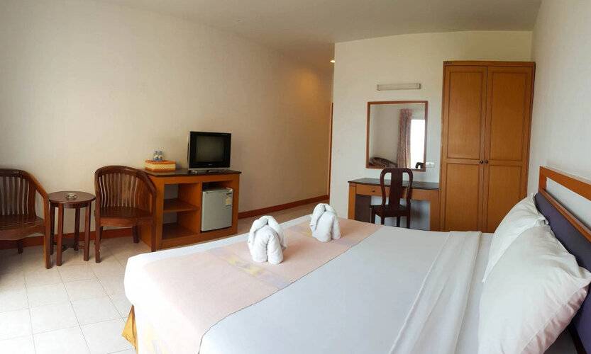 Eastiny Bella Vista Hotel By Zuzu